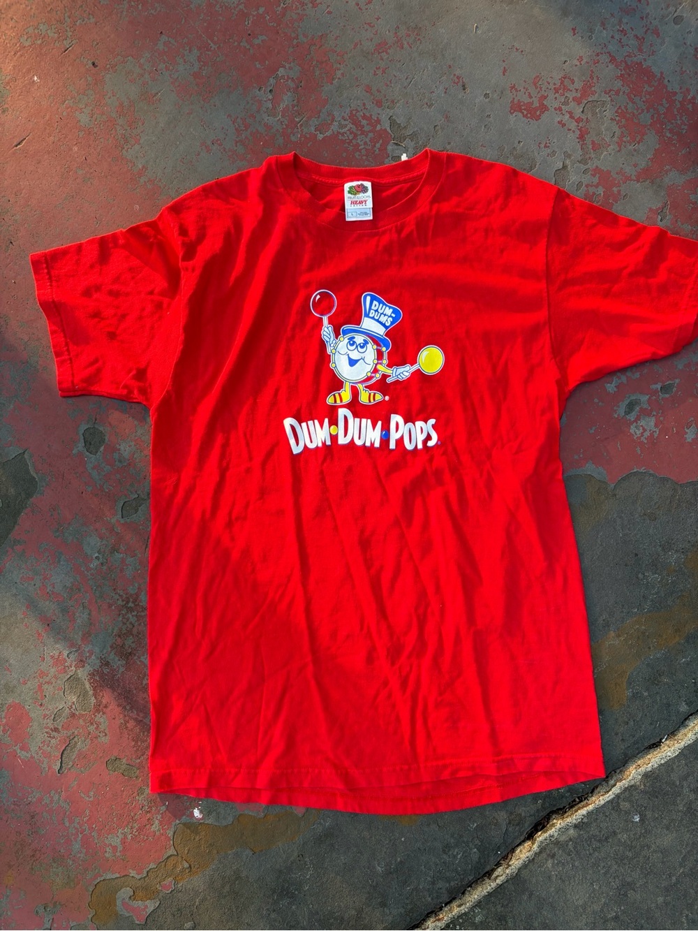 Fruit of the Loom Red Dum-Dum Pops Graphic Tee. NWT. XL men's.
